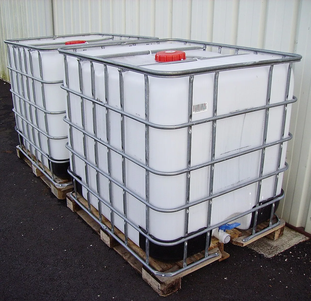 Intermediate bulk containers